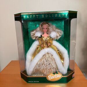 Happy Holidays 1994 Special Edition Mattel Barbie Doll